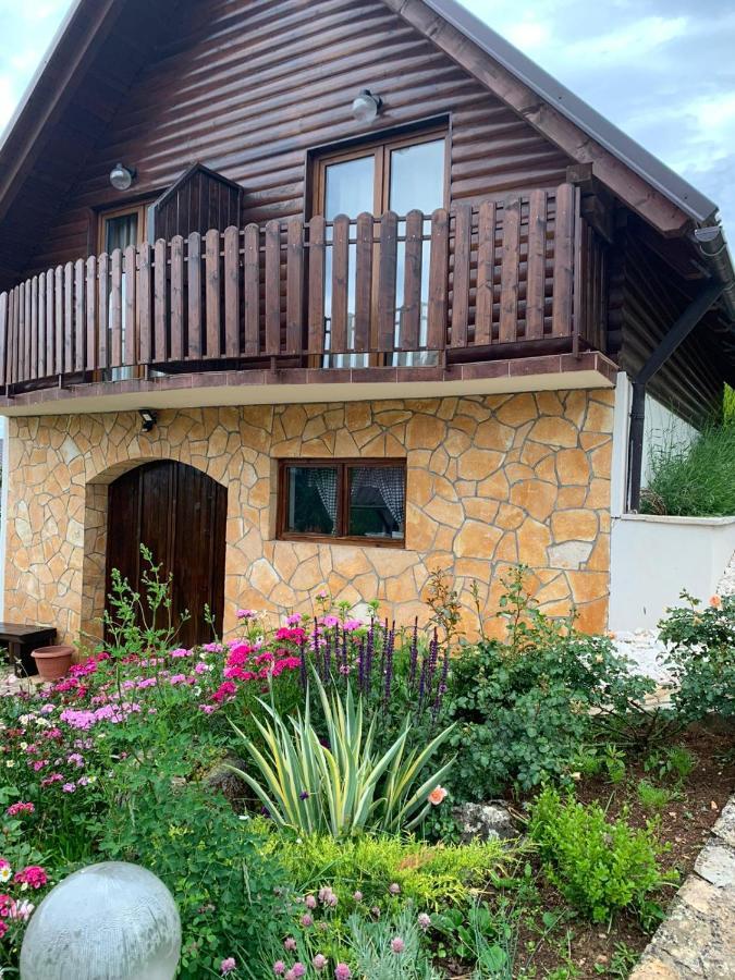 Guesthouse Stefanac Otočac Exterior foto